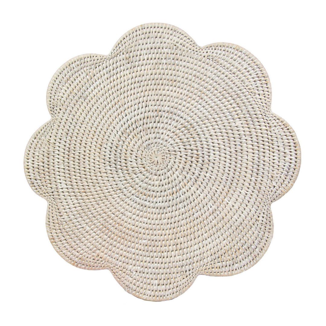 Rattan Scalloped Round Placemat - Cream